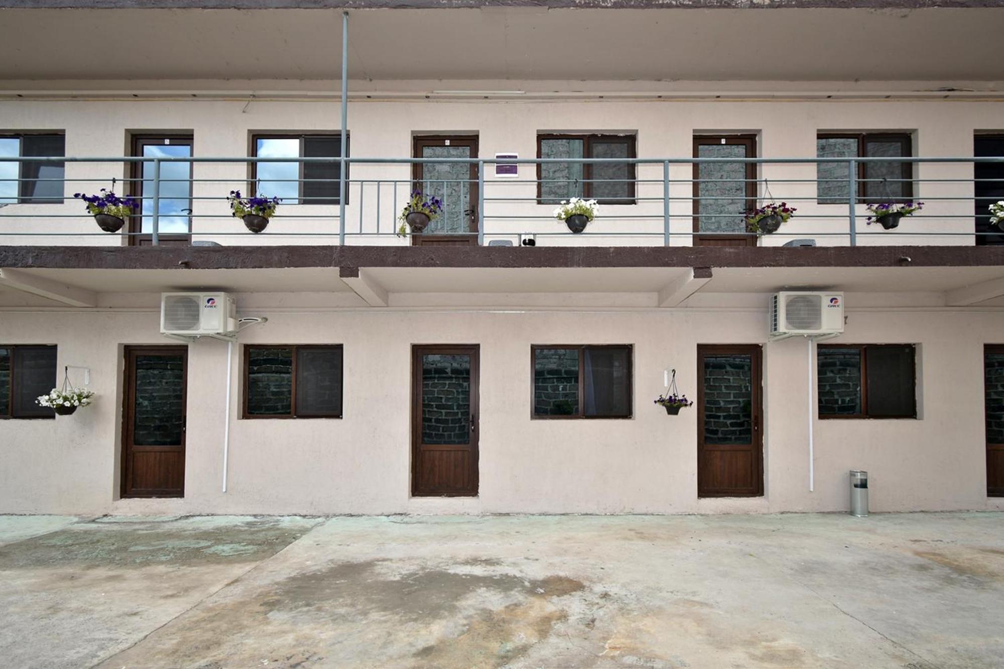 Hotel Sirik Armavir Exterior foto